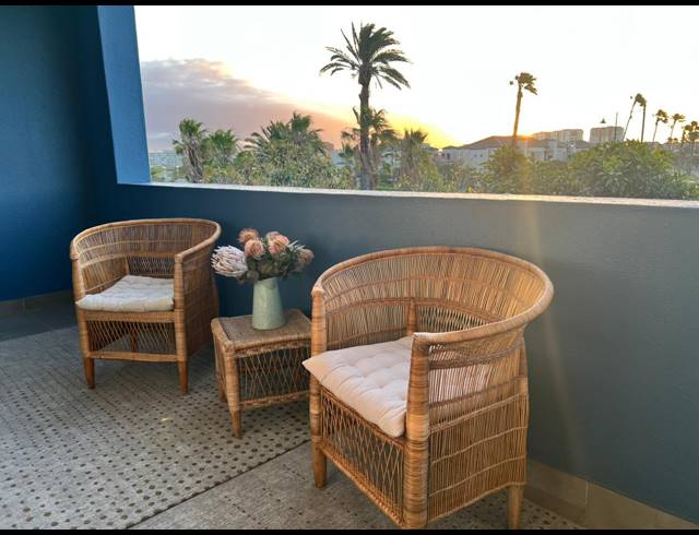 2 BEDROOM APARTMENT TO LET IN CENTURY CITY